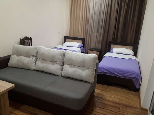 Отели типа «постель и завтрак» Hotel VIVAS Горис-23